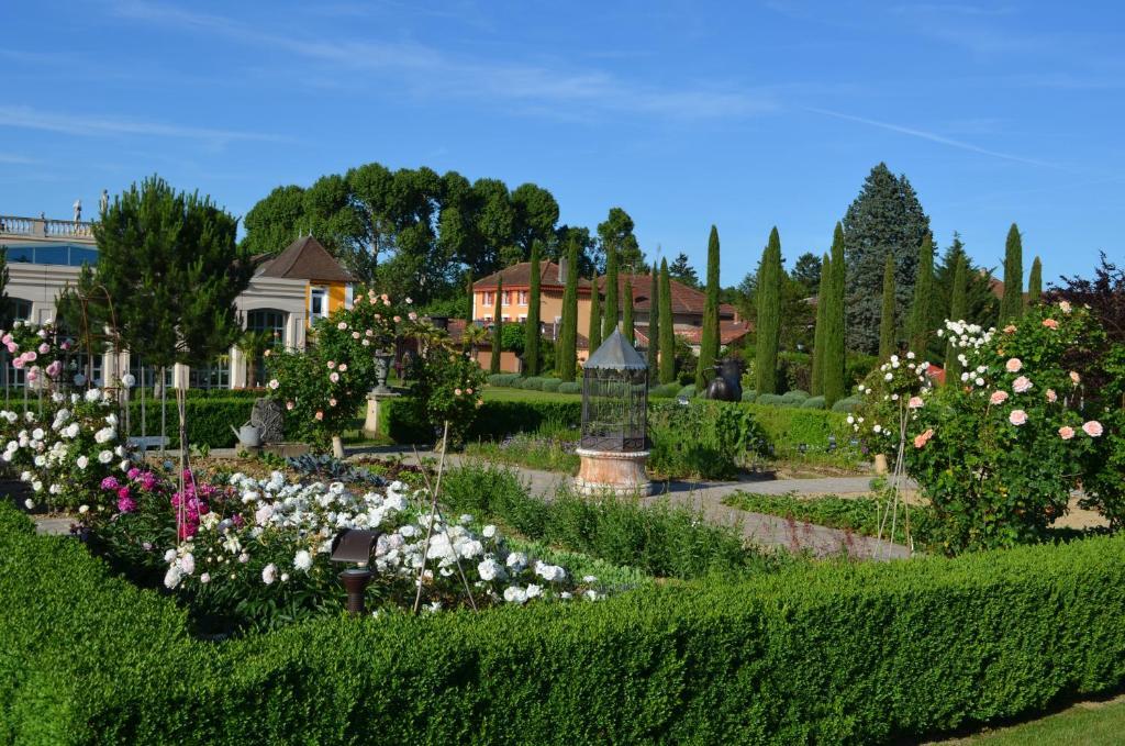 Georges Blanc Parc & Spa Vonnas Buitenkant foto